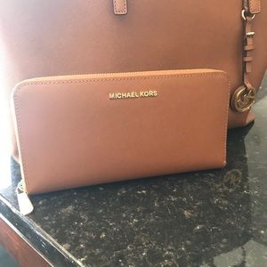 Michael Kors wallet